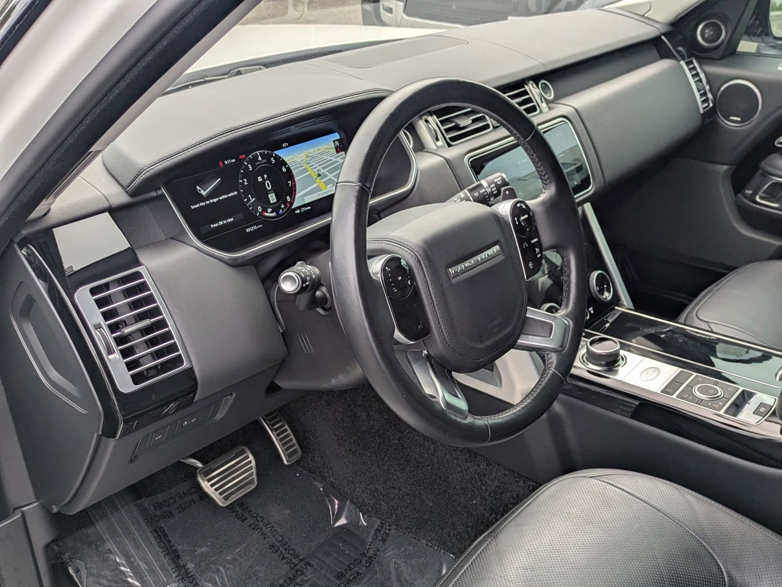 Used 2021 Land Rover Range Rover P525 Westminster Edition LWB image 14