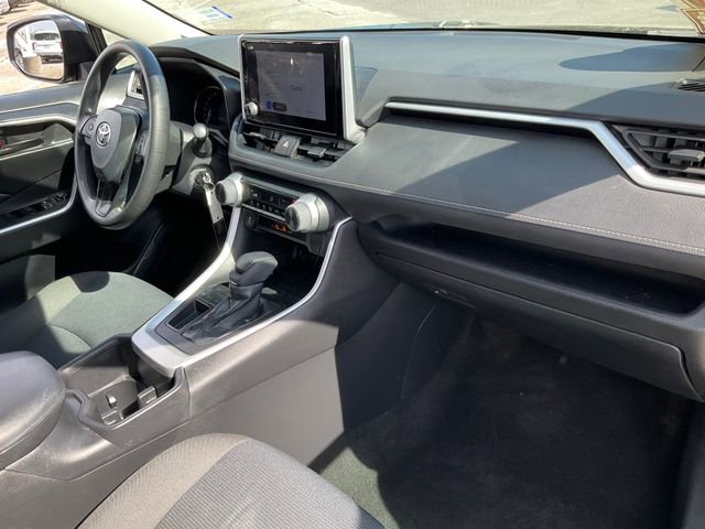 Used 2023 Toyota RAV4 LE image 18