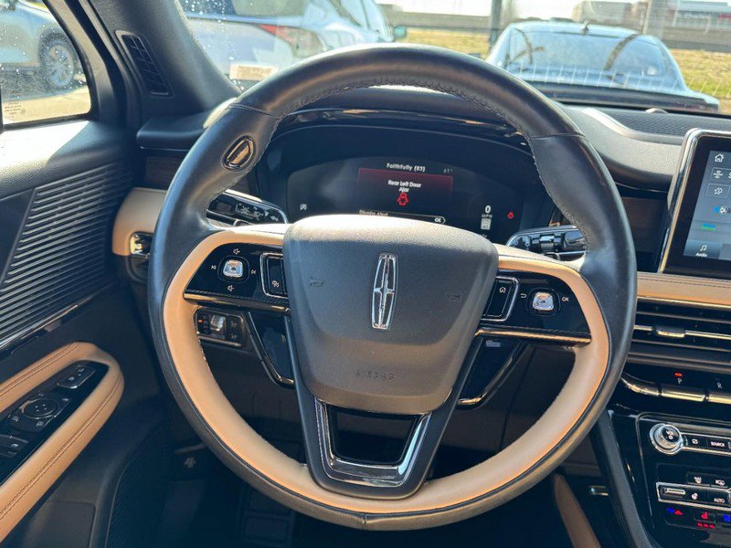 Certified 2022 Lincoln Corsair Reserve w/ Equipment Group 201A image 10