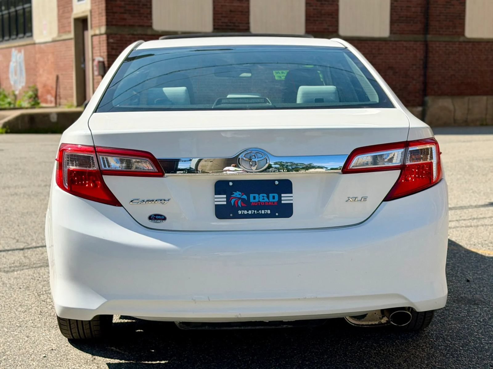 Used 2013 Toyota Camry XLE FWD image 4
