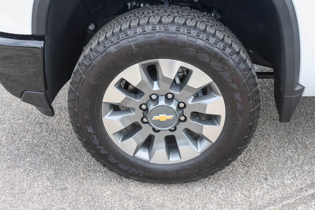 New 2026 Chevrolet Silverado 2500 Custom w/ Custom Convenience Package AWD/4WD image 7