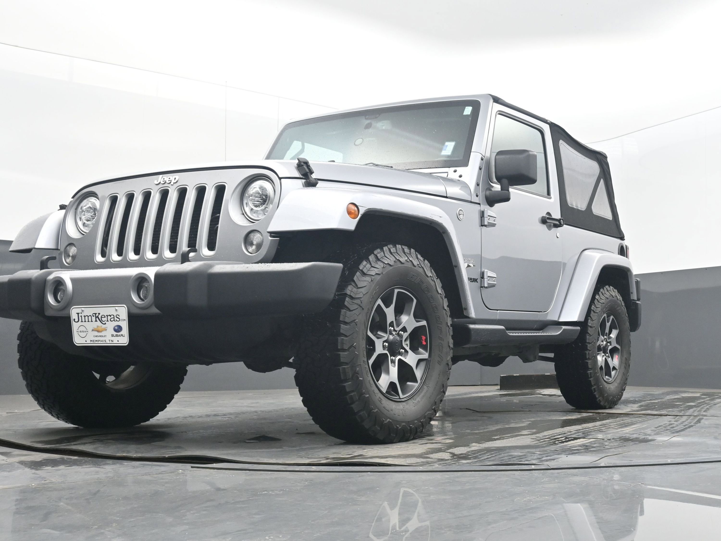 Used 2018 Jeep Wrangler Sahara w/ Connectivity Group image 24