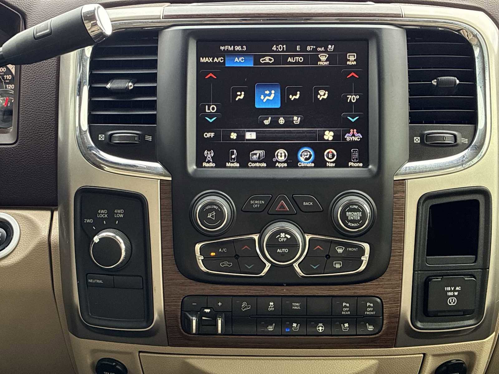 Used 2017 RAM 2500 Laramie w/ Off Road Package image 16