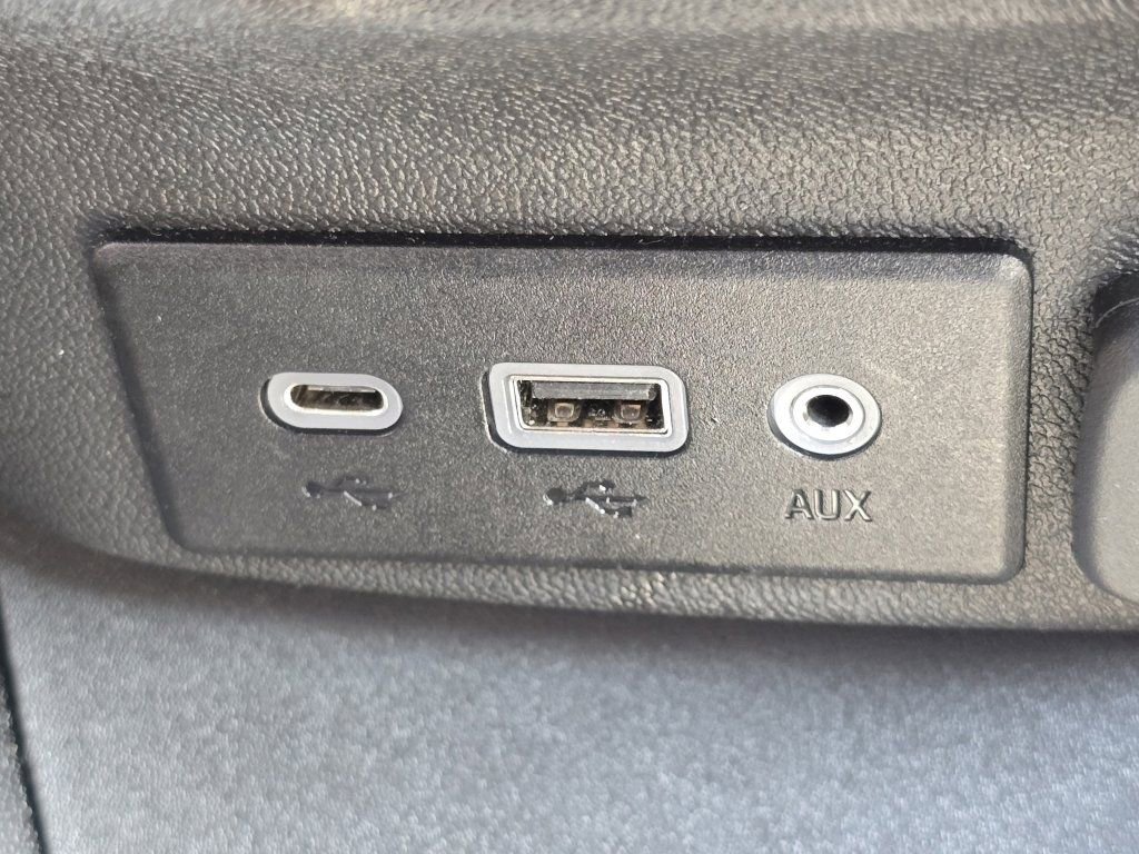 Used 2024 Chevrolet Malibu LT FWD image 9