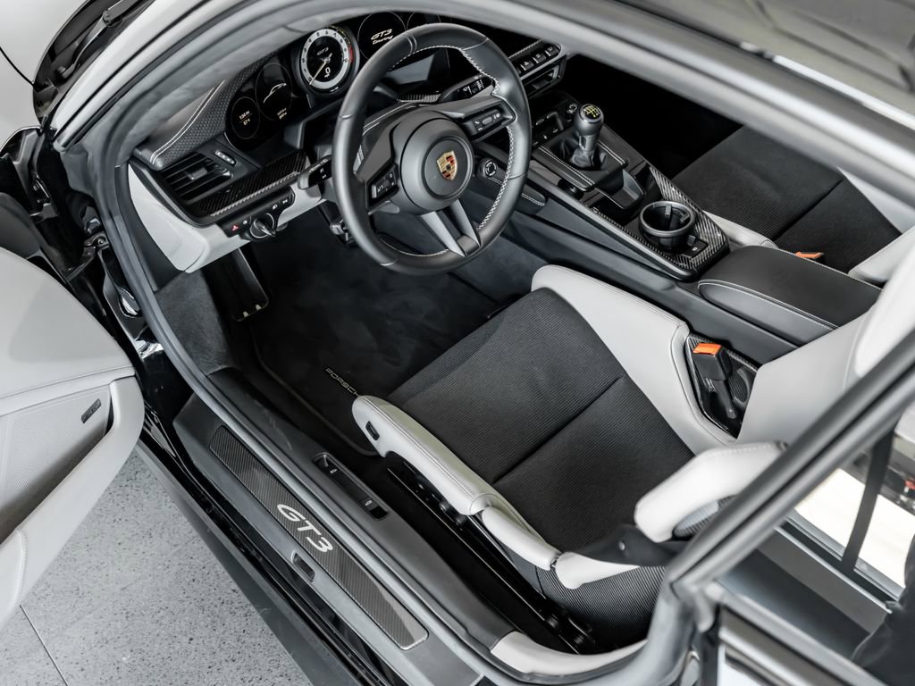 Certified 2024 Porsche 911 GT3 image 4