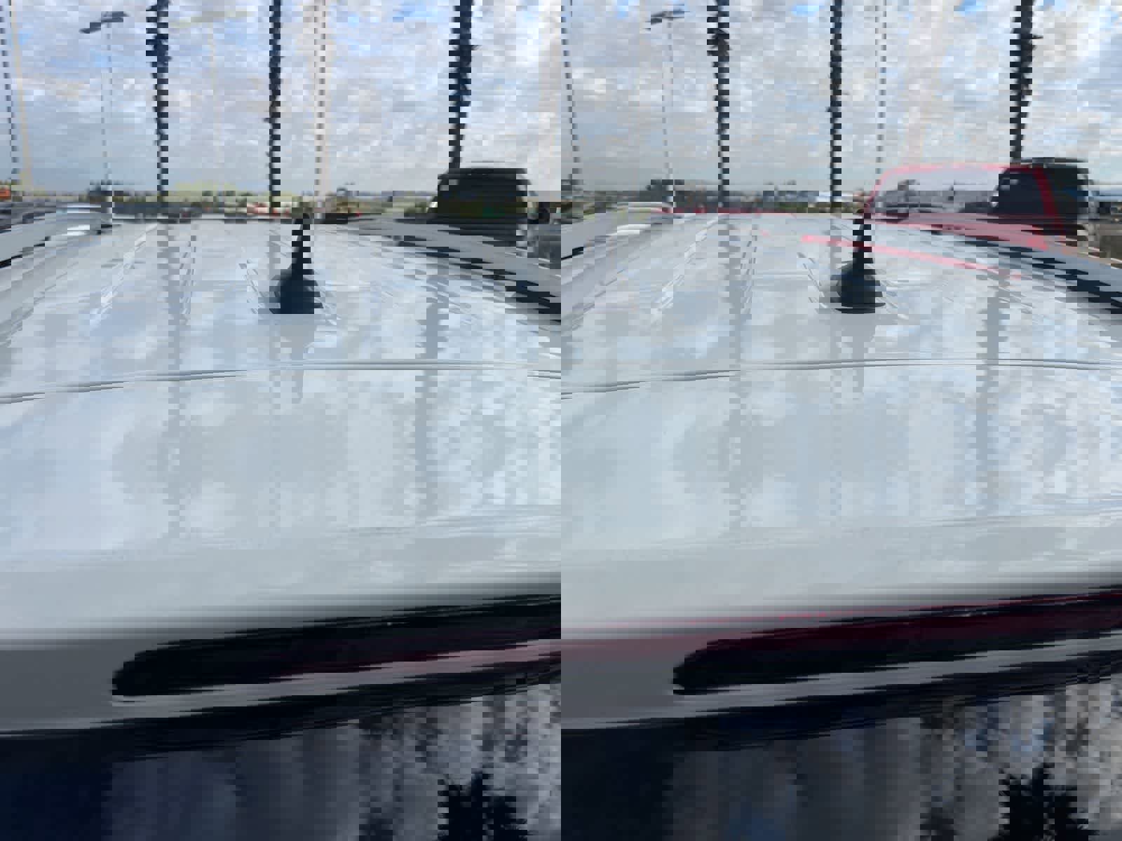 Used 2022 Volkswagen Tiguan SE image 6