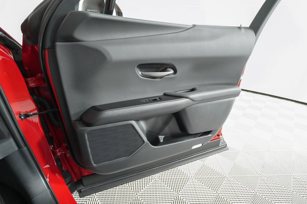 New 2025 Lexus UX 300h FWD image 19