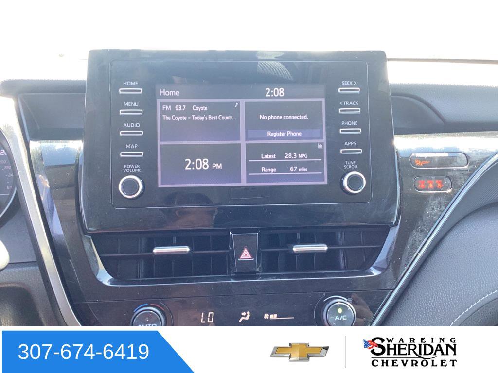 Used 2022 Toyota Camry SE FWD image 10