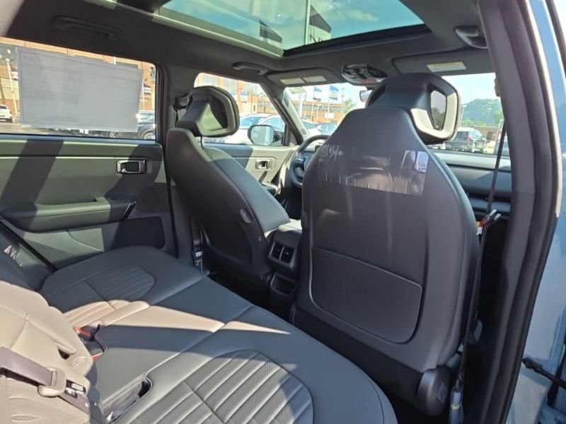 New 2027 Kia Seltos X-Line S w/ X-Line S Premium Package AWD/4WD image 18