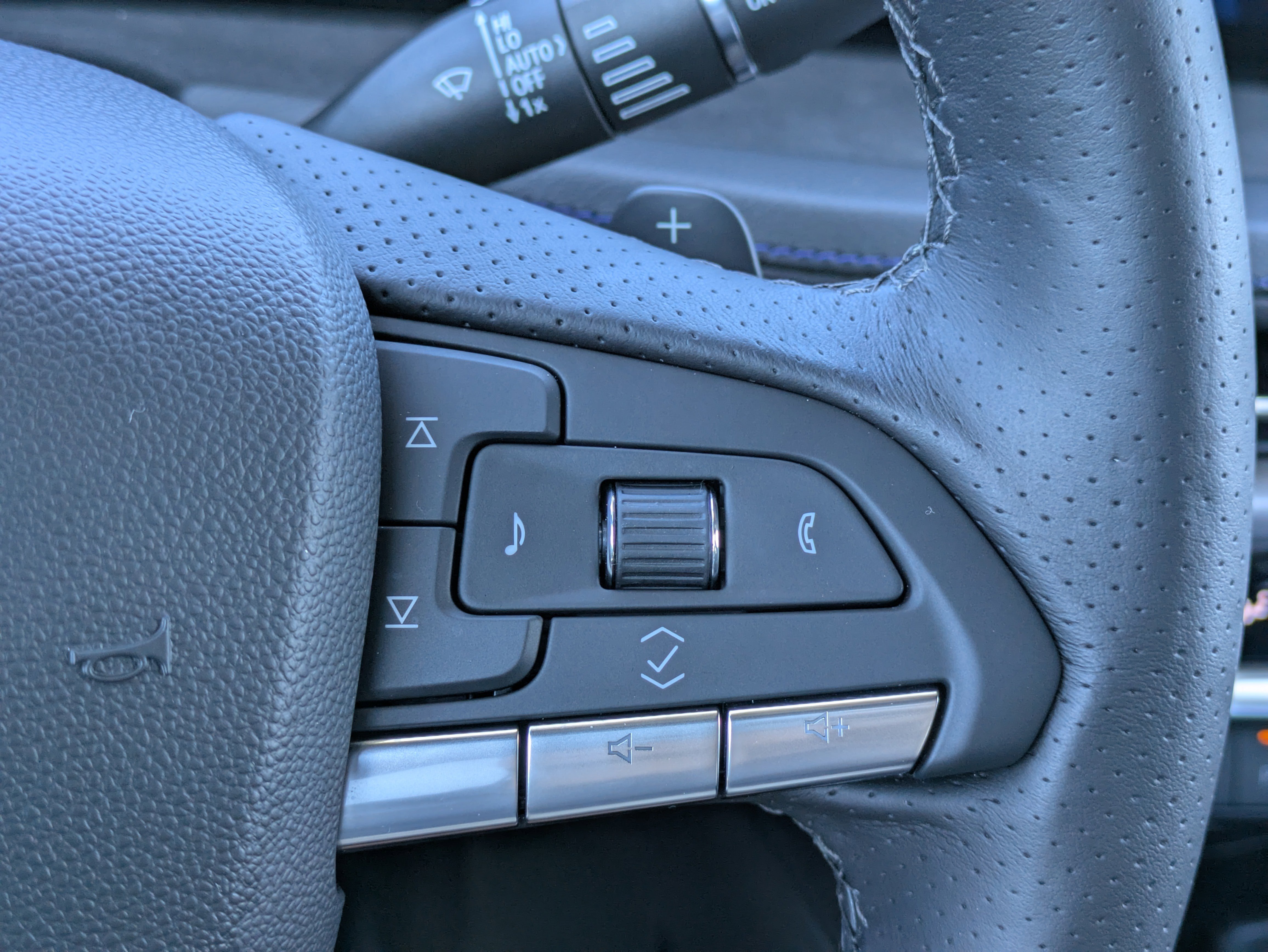 Certified 2024 Cadillac XT4 Sport FWD image 24