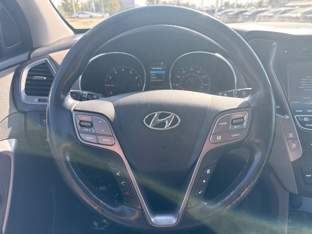 Used 2013 Hyundai Santa Fe Sport 2.0T w/ Technology Pkg FWD image 11