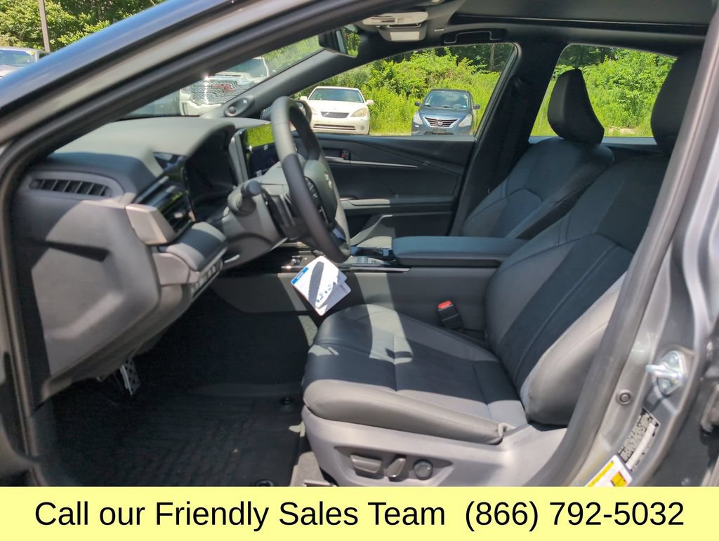 New 2026 Toyota Camry XSE w/ Premium Package AWD/4WD image 9
