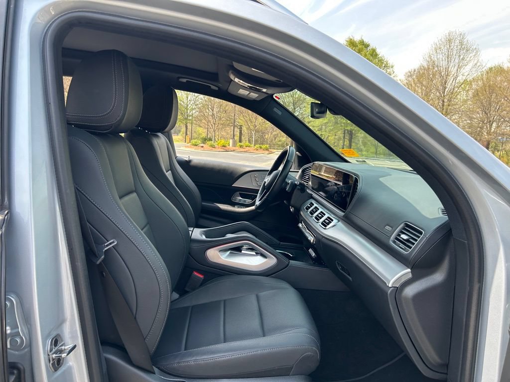 Used 2025 Mercedes-Benz GLS 450 4MATIC image 65