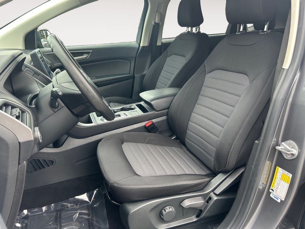 Used 2022 Ford Edge SE w/ Black Appearance Package AWD/4WD image 6