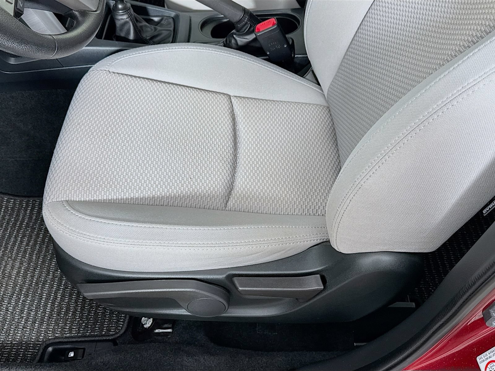 Used 2018 Subaru Forester 2.5i AWD/4WD image 18