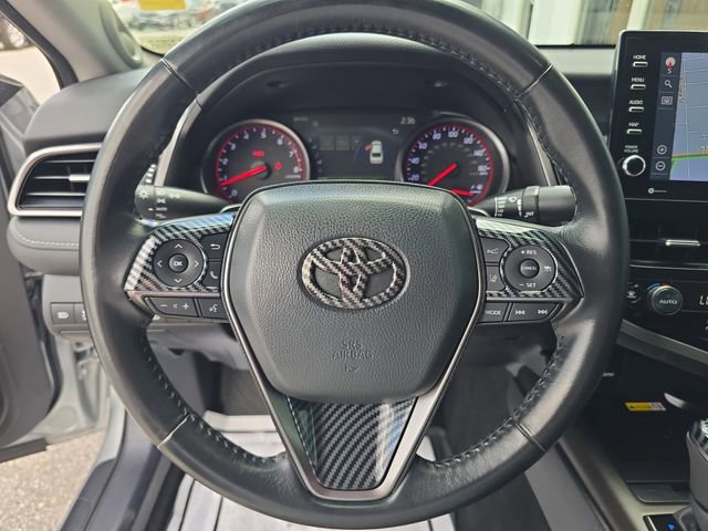Used 2022 Toyota Camry XSE w/ Navigation Package image 27