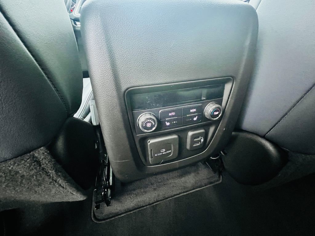 Used 2022 Buick Enclave Premium w/ Experience Buick Package image 35
