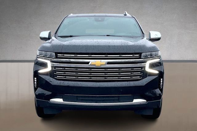 Used 2024 Chevrolet Suburban Premier AWD/4WD image 28