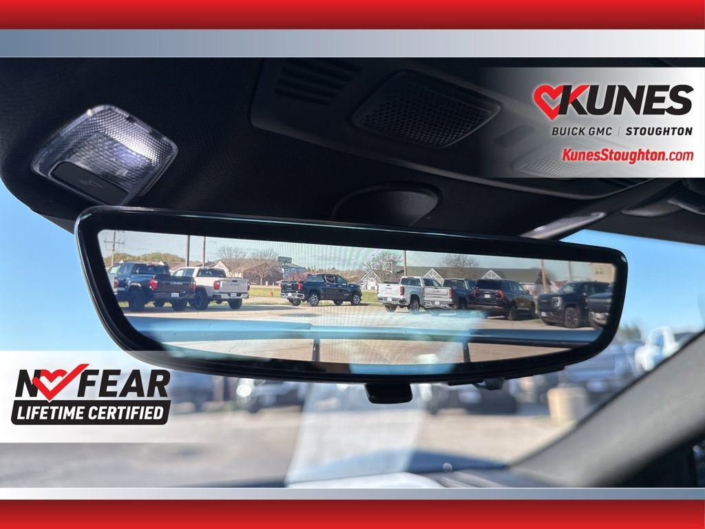 Used 2021 Chevrolet Corvette Stingray Convertible w/ Z51 Performance Package RWD image 36