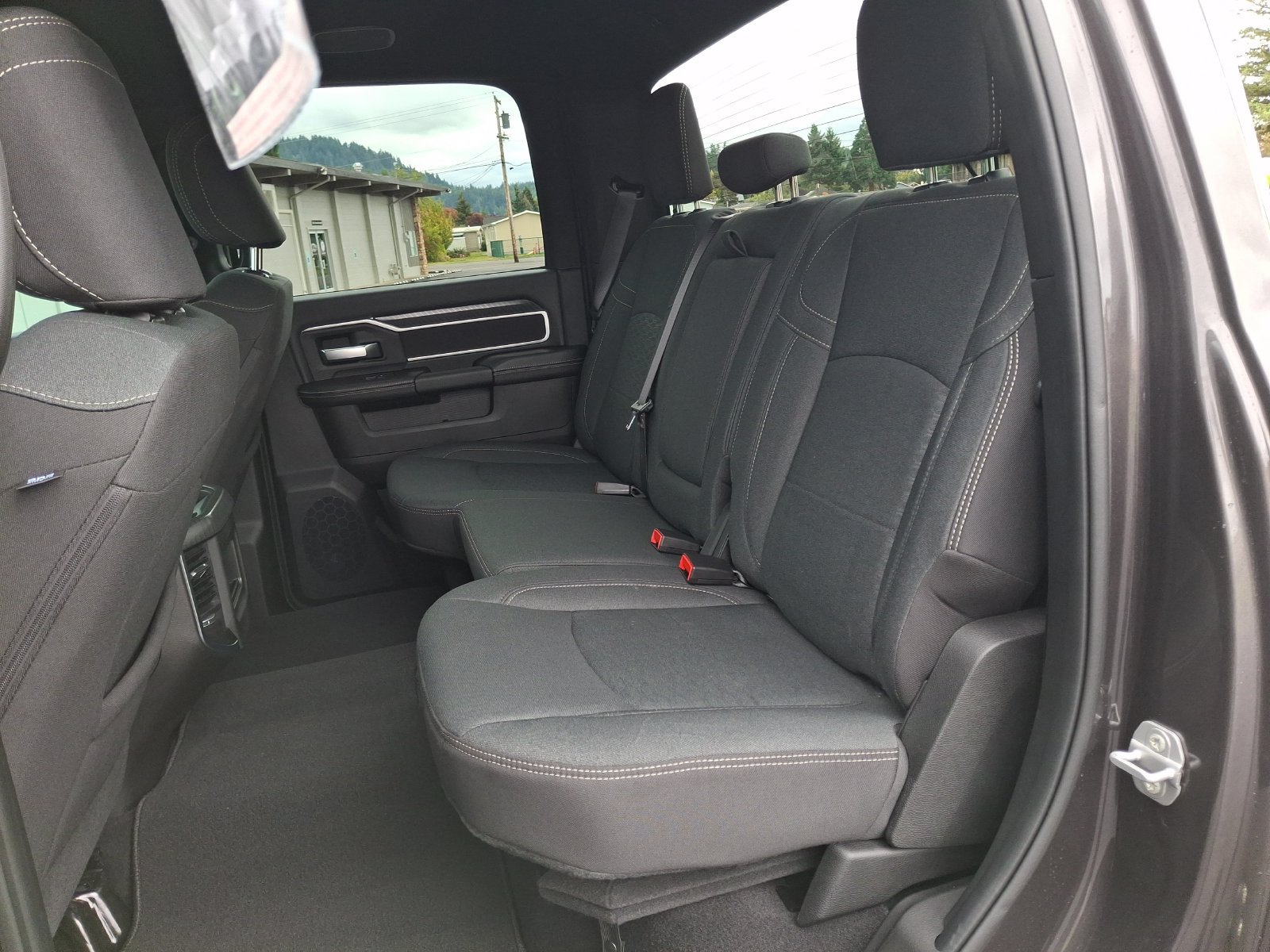 Certified 2026 RAM 3500 Big Horn AWD/4WD image 21