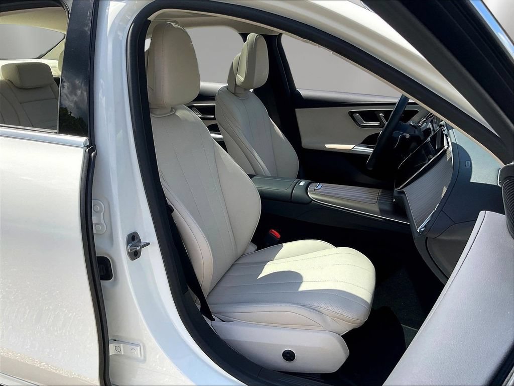 Used 2026 Mercedes-Benz E 350 Sedan image 29