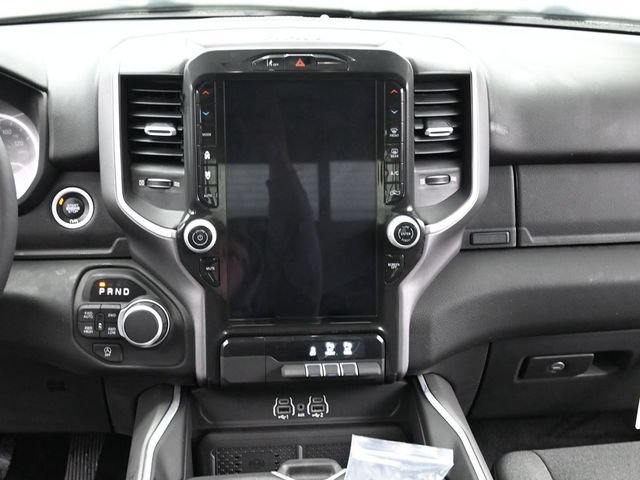 New 2026 RAM 1500 Big Horn AWD/4WD image 25
