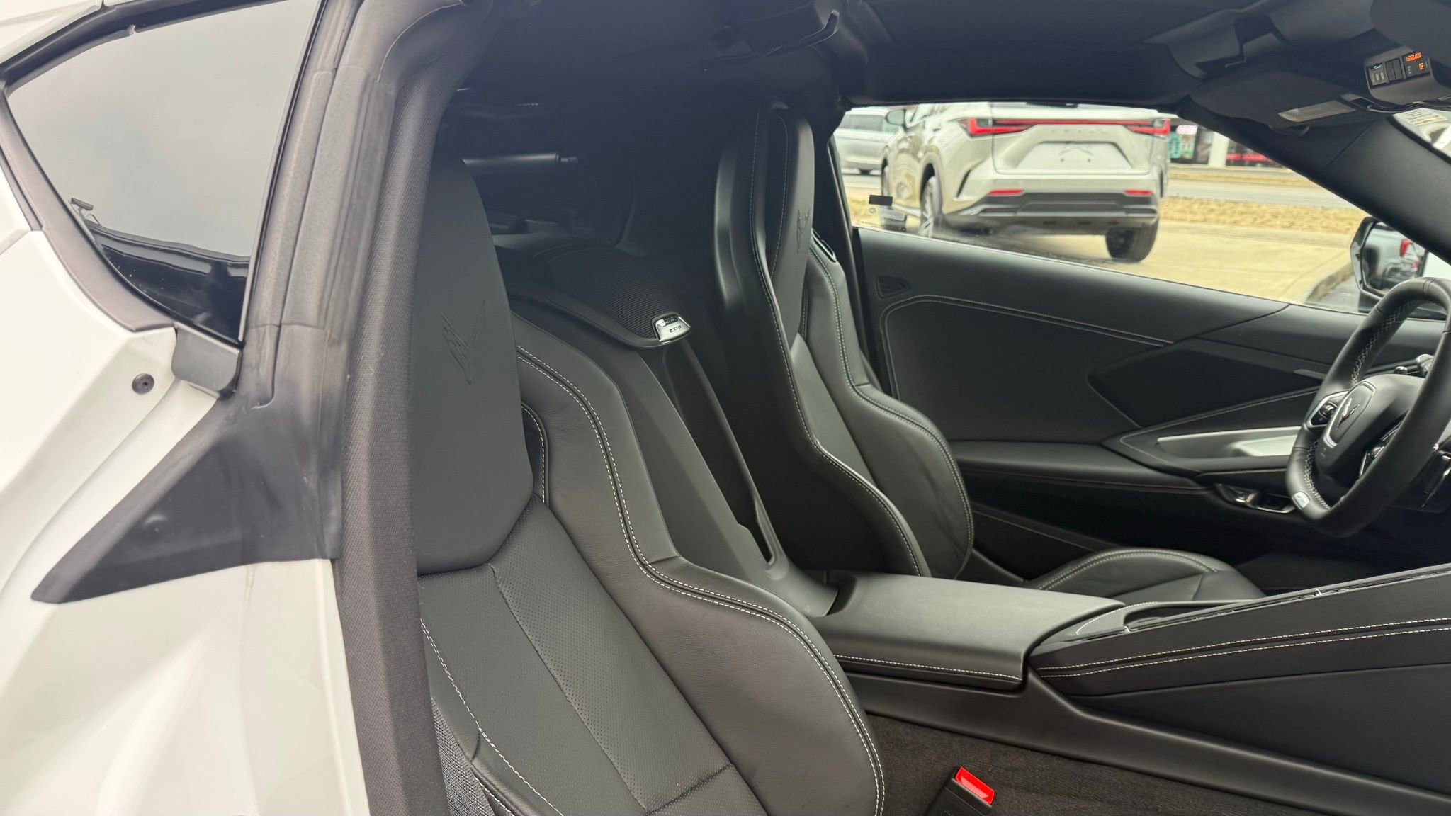 Used 2024 Chevrolet Corvette Z06 image 25