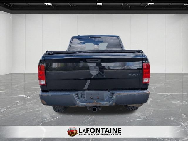 Used 2015 RAM 1500 ST w/ SXT Appearance Group AWD/4WD image 4