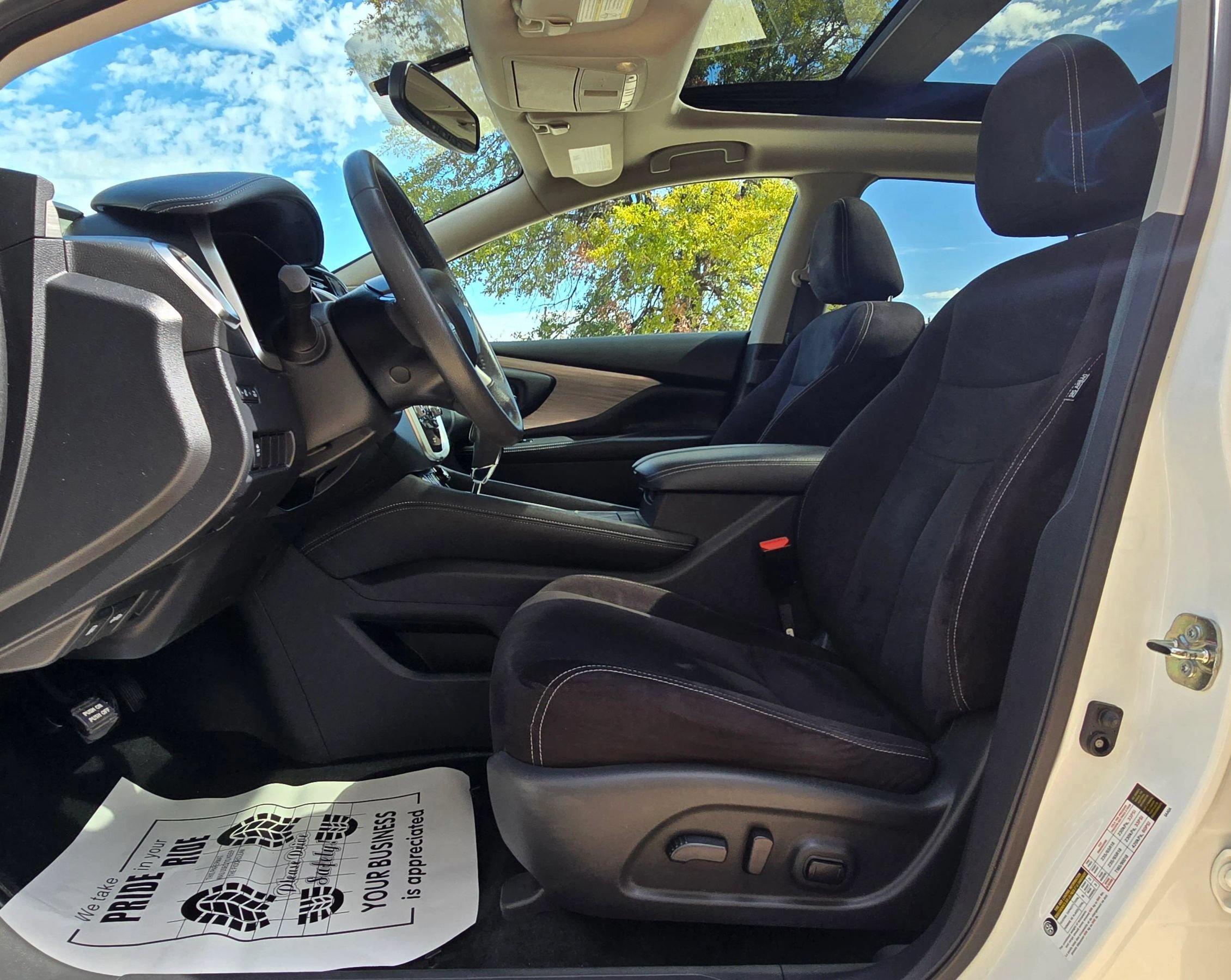 Used 2017 Nissan Murano SV w/ Premium Plus Package FWD image 22