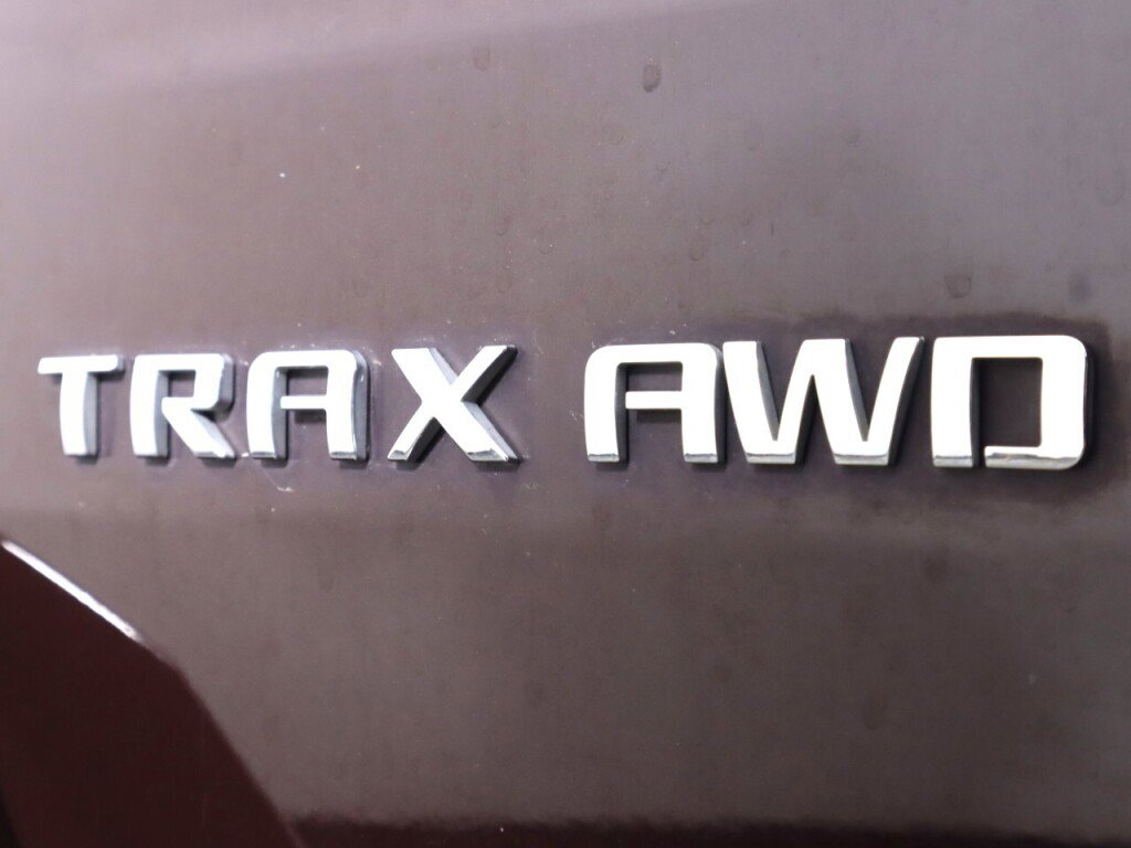 Used 2021 Chevrolet Trax LS w/ Tint and Cruise Package AWD/4WD image 34