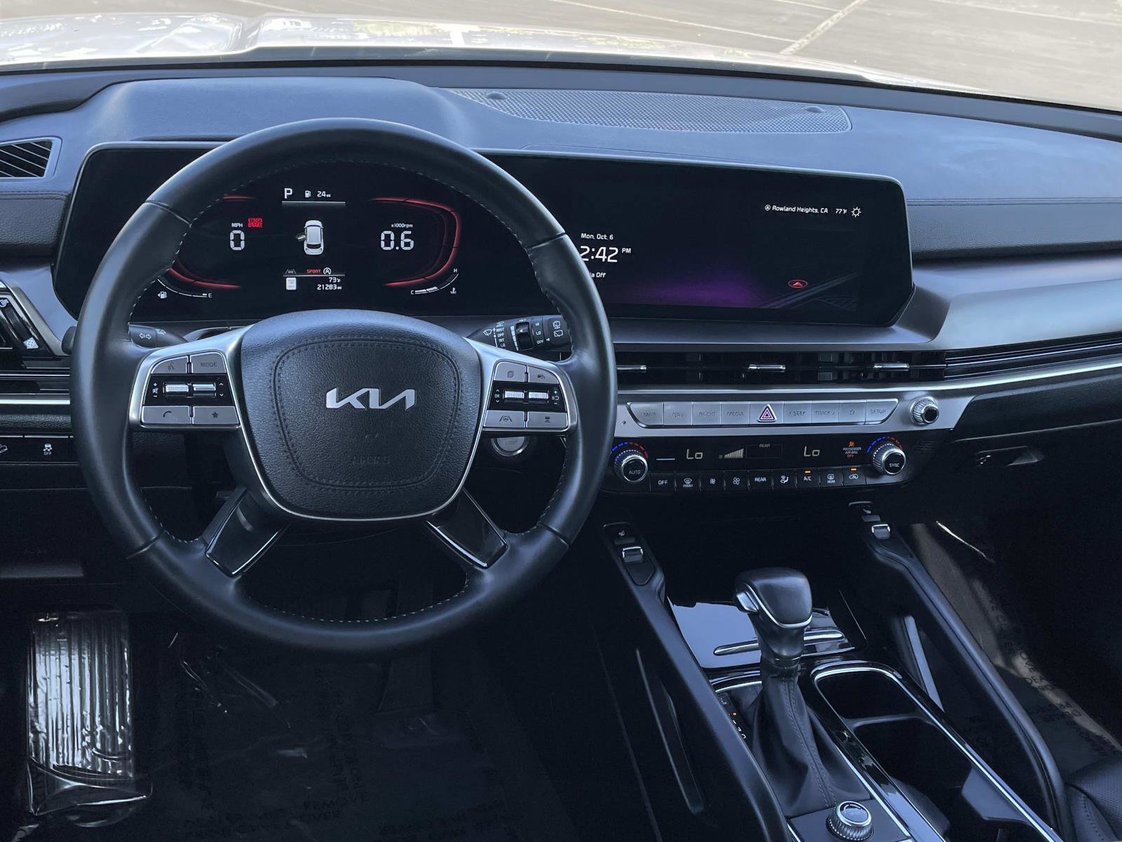 Used 2023 Kia Telluride S w/ S Sunroof Package image 6