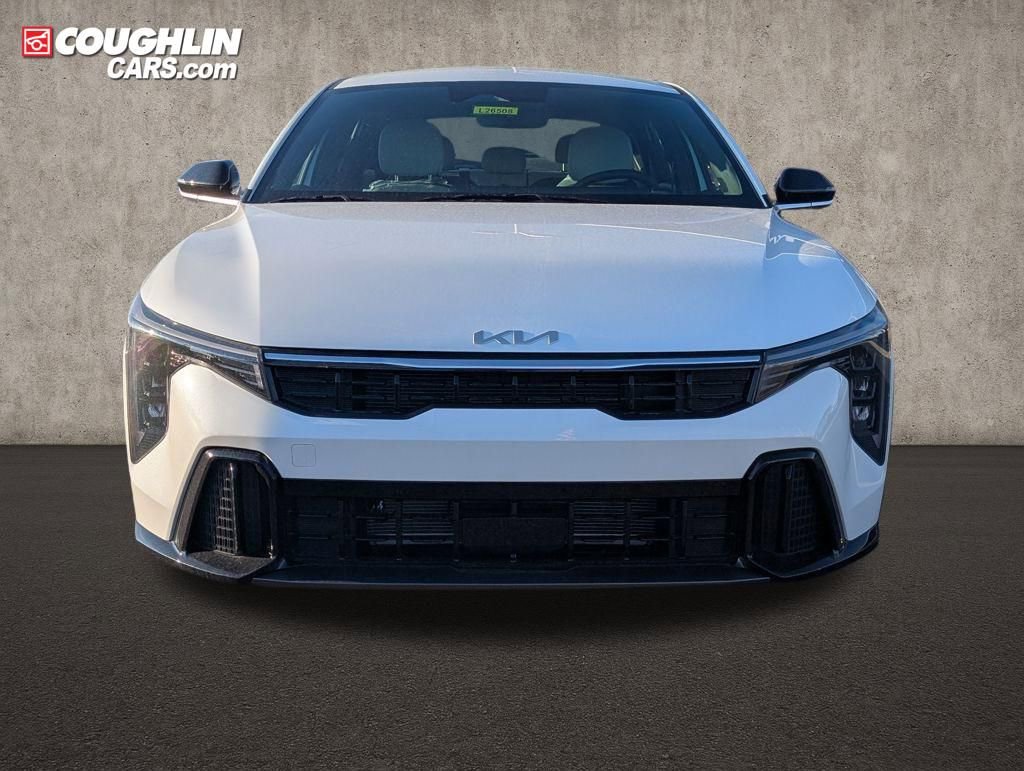 New 2026 Kia K4 GT-Line image 2