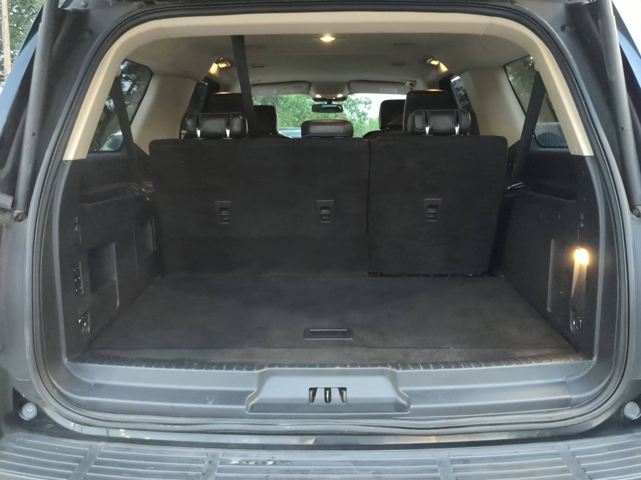 Used 2024 Ford Expedition Max XLT image 23