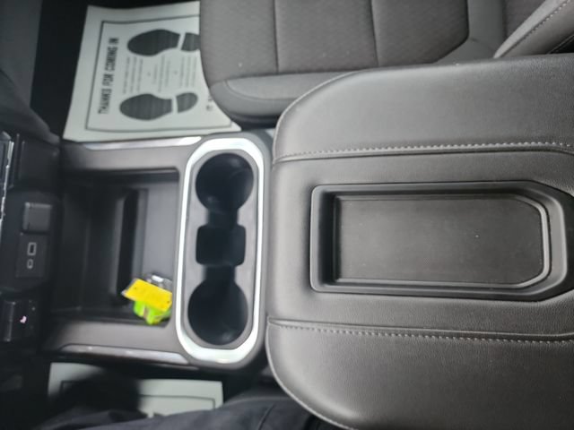 Used 2020 GMC Sierra 1500 Elevation w/ Elevation Value Package AWD/4WD image 28