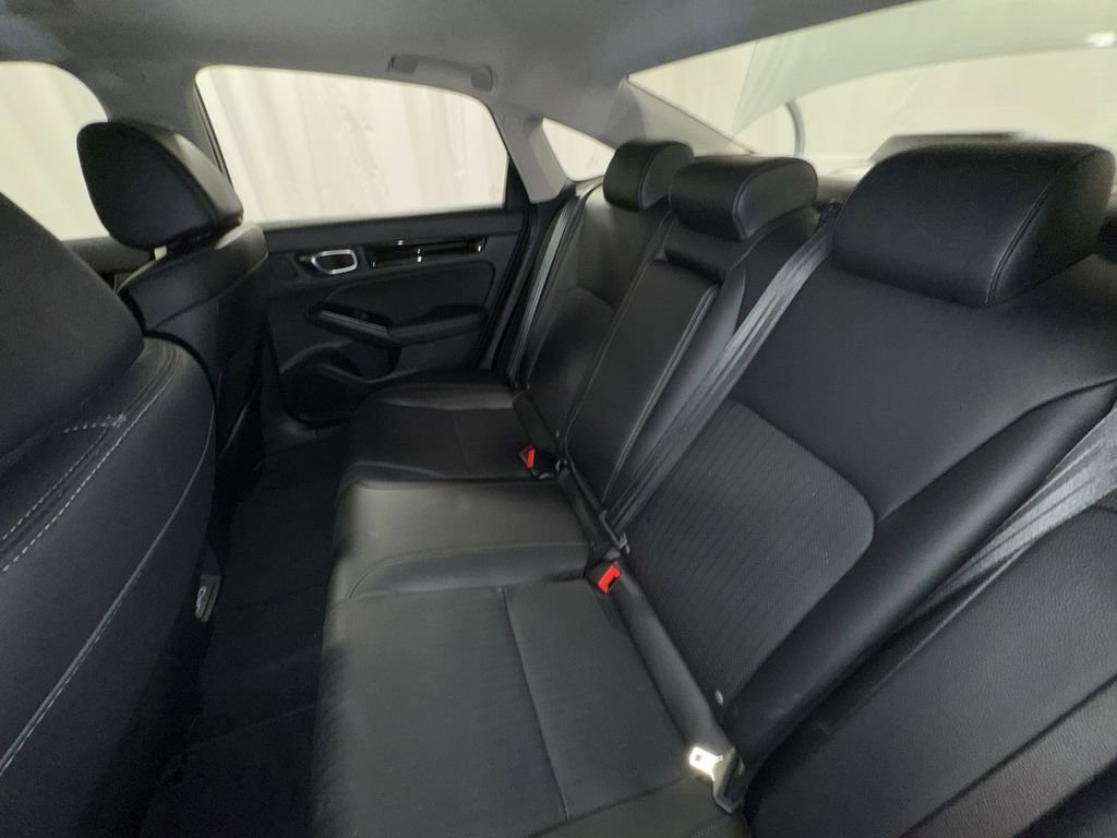 Used 2023 Honda Civic Touring image 32