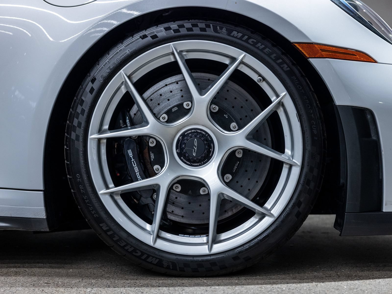 Certified 2025 Porsche 911 GT3 RWD image 22