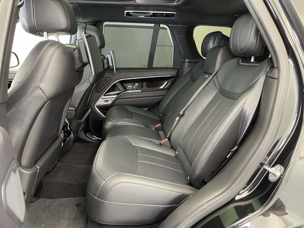 Used 2023 Land Rover Range Rover Autobiography AWD/4WD image 14
