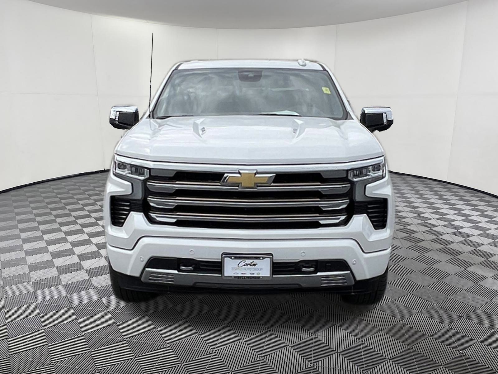 Used 2022 Chevrolet Silverado 1500 High Country AWD/4WD image 2