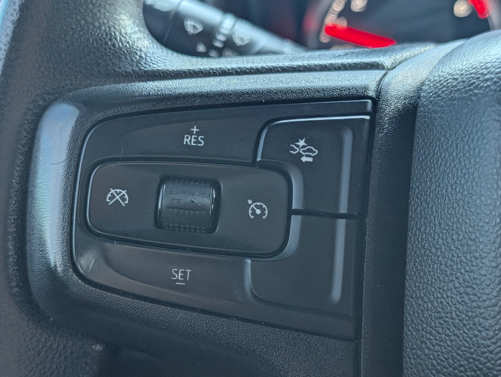 Used 2022 Chevrolet Silverado 1500 W/T w/ WT Value Package AWD/4WD image 32