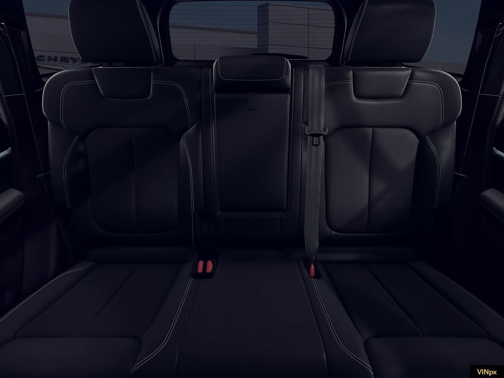 New 2026 Jeep Grand Cherokee Altitude image 17