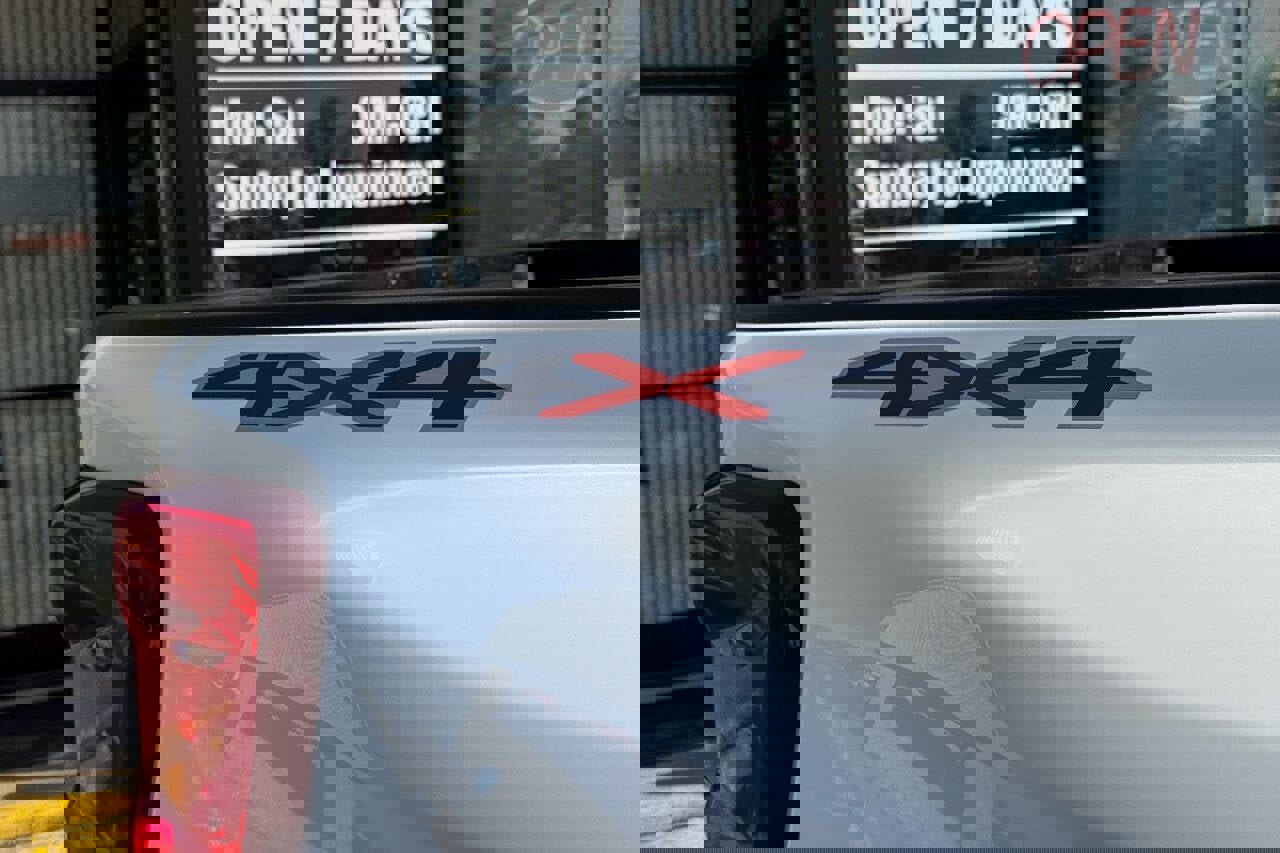 Used 2020 Chevrolet Silverado 3500 LTZ w/ LTZ Plus Package image 21