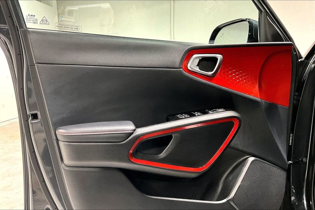 Used 2024 Kia Soul GT-Line image 21