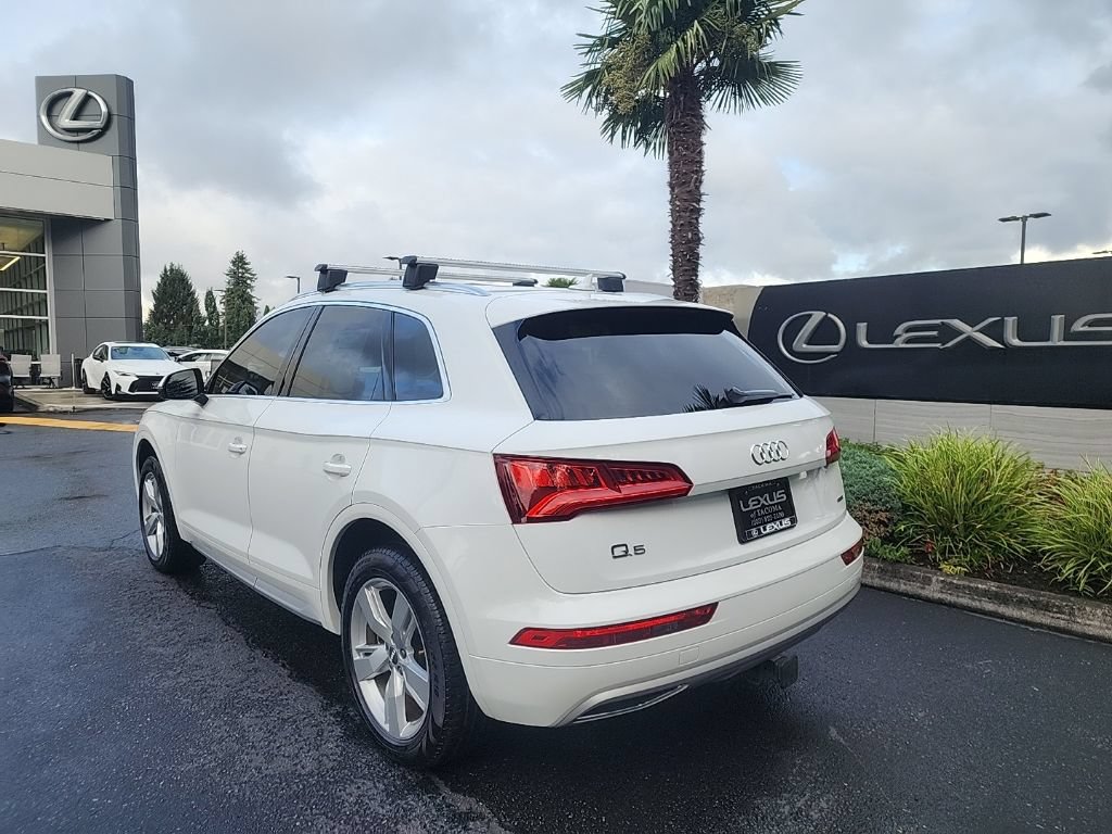 Used 2019 Audi Q5 2.0T Premium w/ Convenience Package AWD/4WD image 3