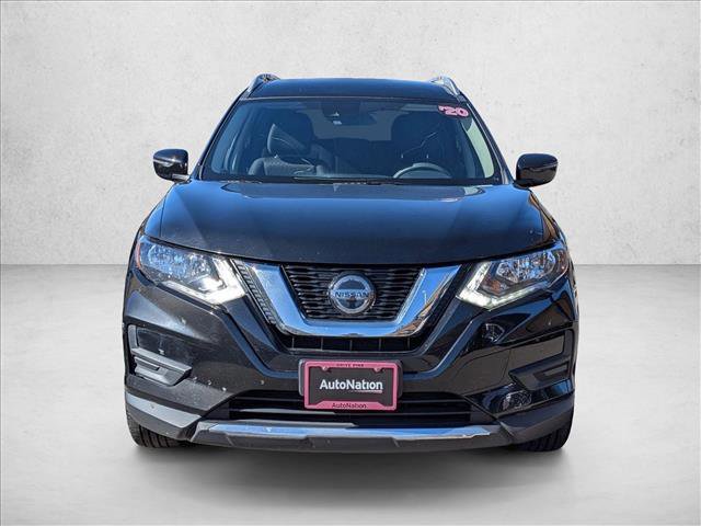 Used 2020 Nissan Rogue SV image 2