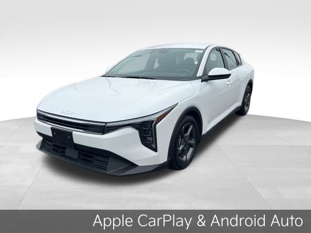 Certified 2025 Kia K4 LXS image 3
