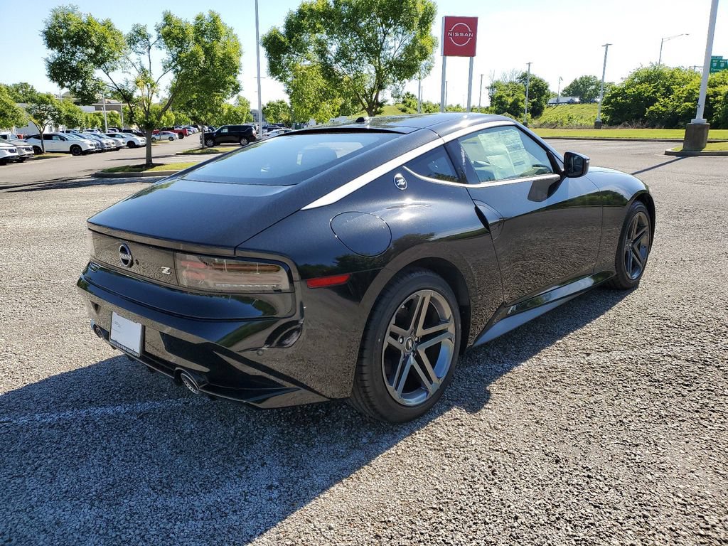 New 2026 Nissan Z Sport w/ Floor Mat Package RWD image 4