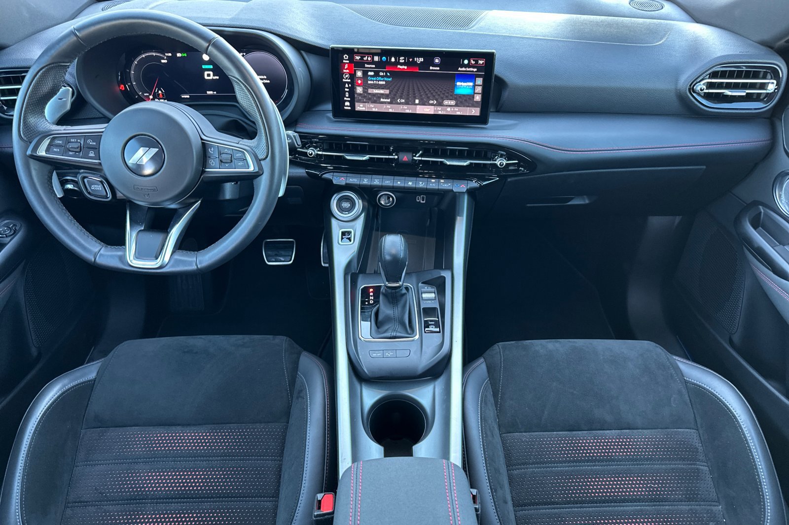 Used 2024 Dodge Hornet R/T Plus image 13