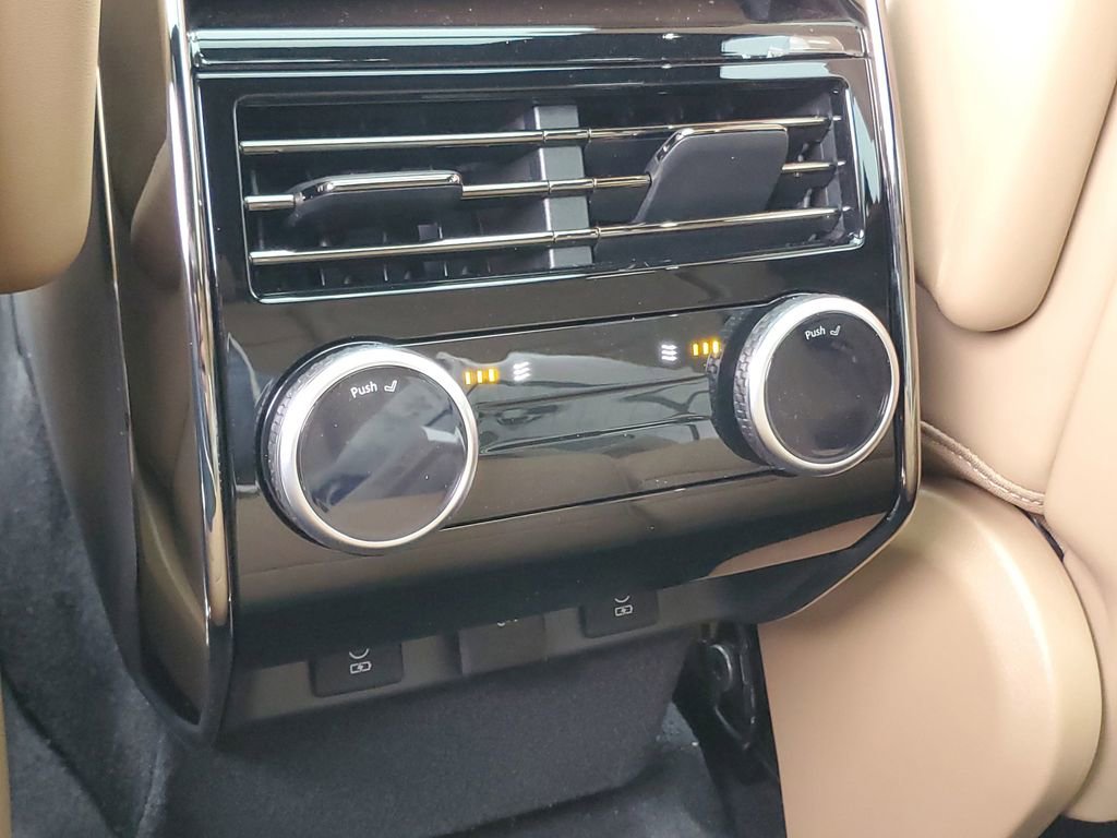 New 2026 Land Rover Range Rover Sport SE AWD/4WD image 27