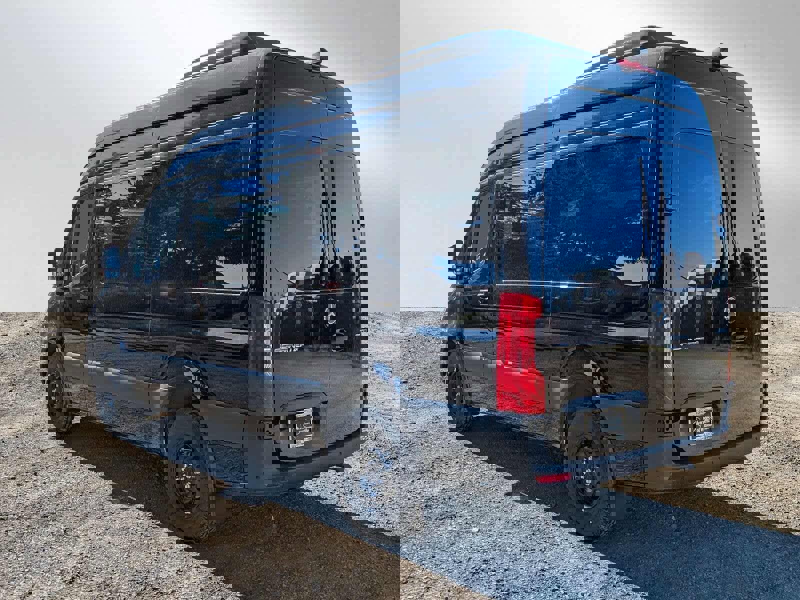 Used 2024 Mercedes-Benz Sprinter 2500 image 5