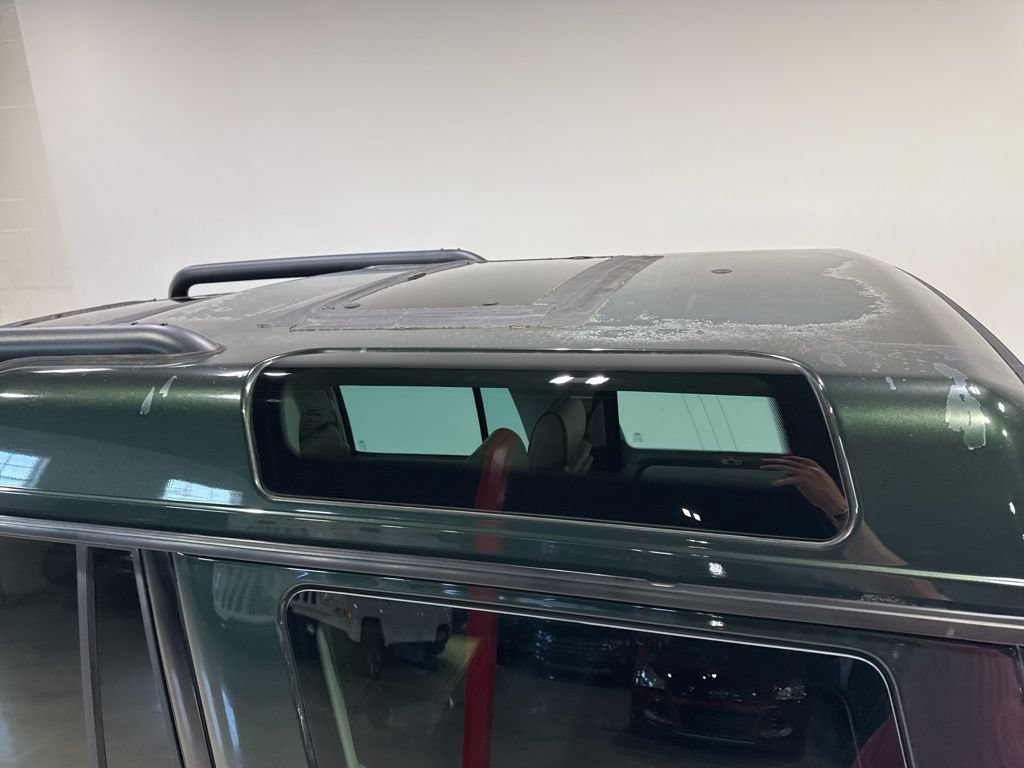 Used 2004 Land Rover Discovery SE AWD/4WD image 12